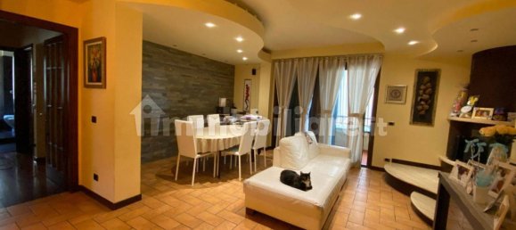 Квартира с 3 спальнями в Сант Оресте, Италия № 256105 2