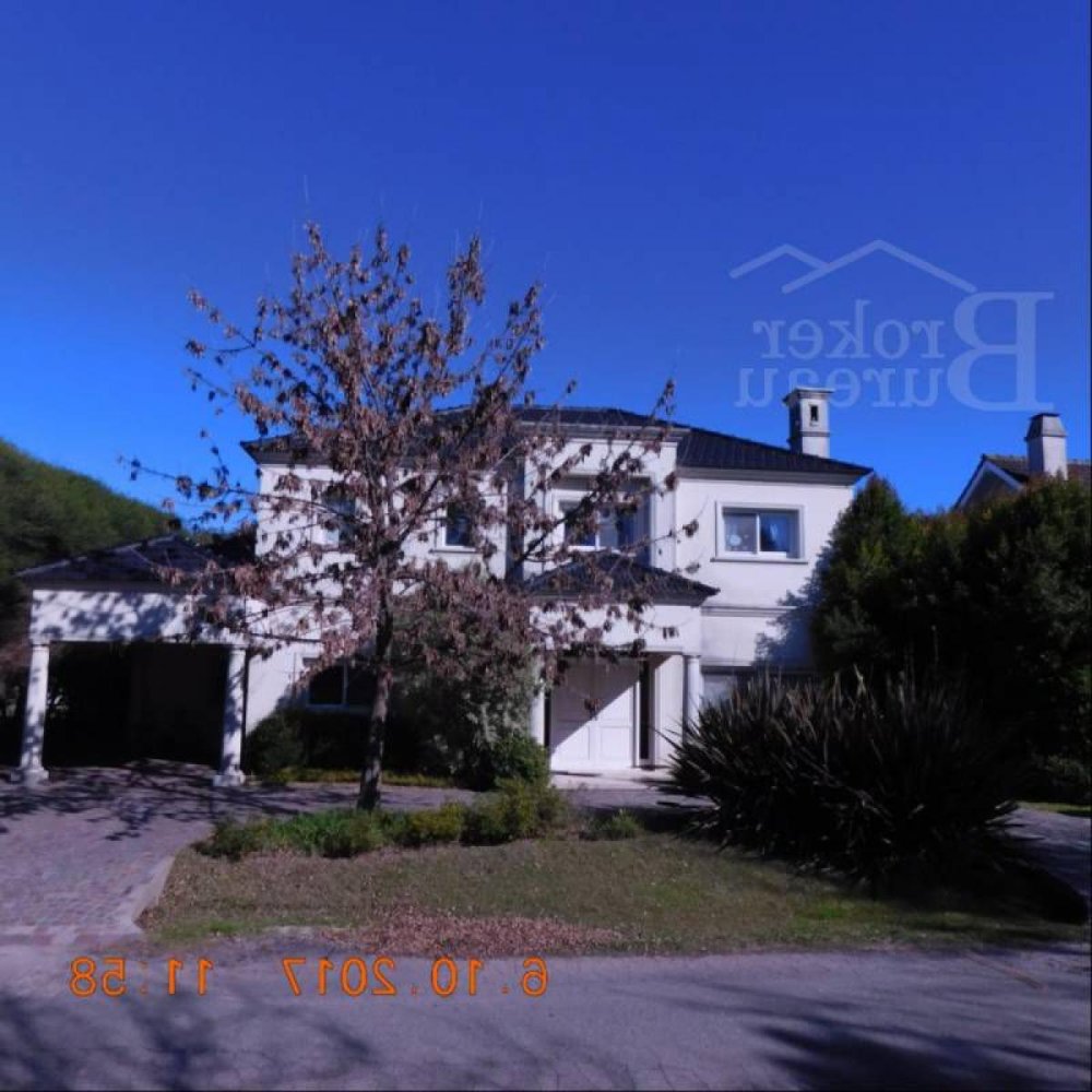 3 bedrooms House in Pilar, Argentina No. 12178