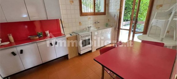 Вилла с 5 спальнями в Серрамаццони, Италия № 146589 22