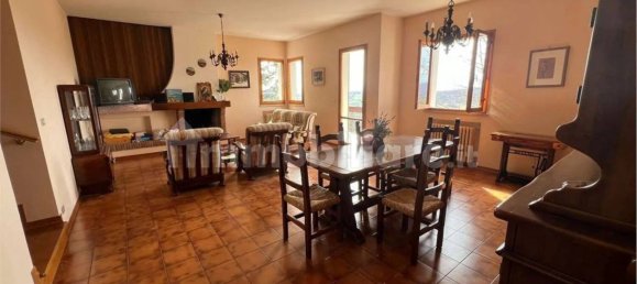 Вилла с 5 спальнями в Серрамаццони, Италия № 146589 19