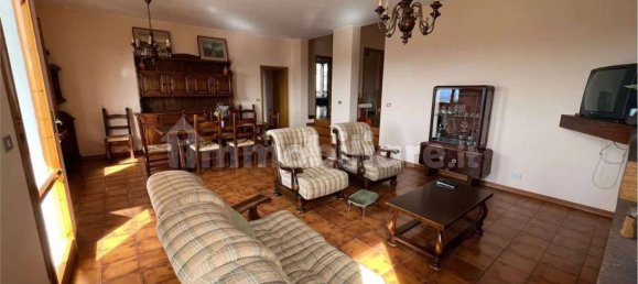 Вилла с 5 спальнями в Серрамаццони, Италия № 146589 21