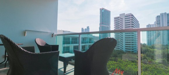 1 bedroom Condo in Pattaya, Thailand No. 3003 16