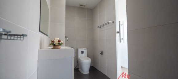 1 bedroom Condo in Pattaya, Thailand No. 3003 14