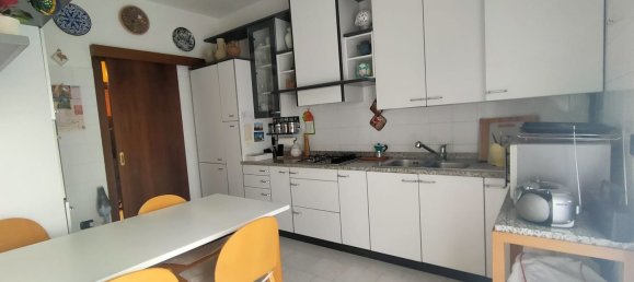 4 rooms Villa in Cormano, Italy No. 145823 5