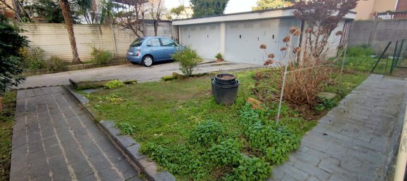 4 rooms Villa in Cormano, Italy No. 145823 36