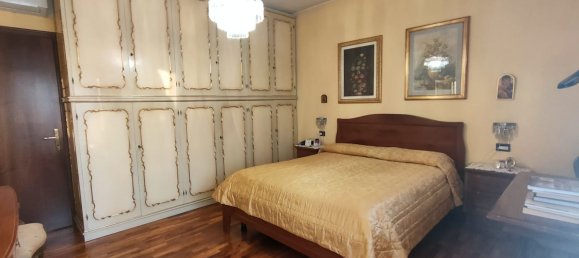 4 rooms Villa in Cormano, Italy No. 145823 10