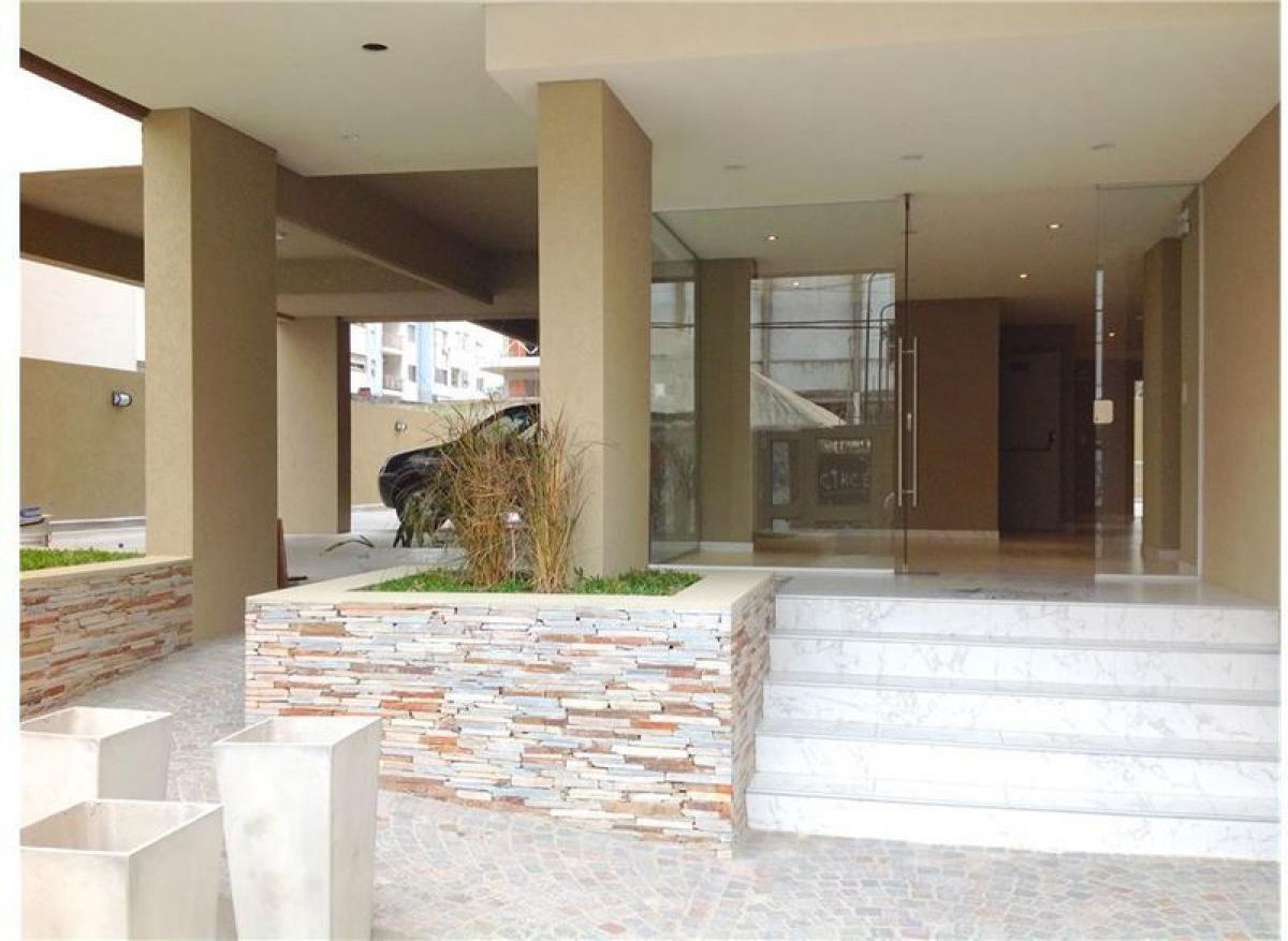 Studio in Bermudez, Argentina No. 3999