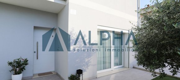 4 bedrooms Villa in Rimini, Italy No. 331155 23