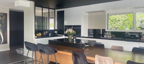 5 chambres Villa à Divonne-les-Bains, France No. 196635 10