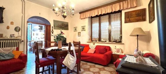 4 Schlafzimmer Haus in Tortona, Italy, Nr. 318779 7