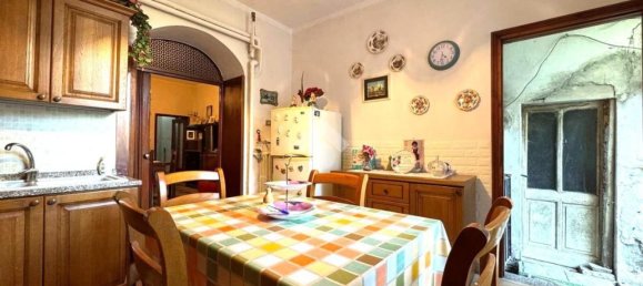 4 Schlafzimmer Haus in Tortona, Italy, Nr. 318779 9