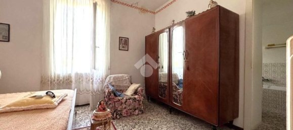 4 Schlafzimmer Haus in Tortona, Italy, Nr. 318779 18