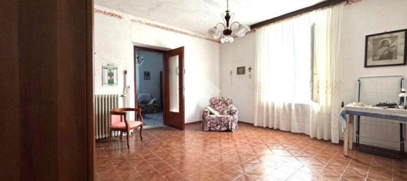 4 Schlafzimmer Haus in Tortona, Italy, Nr. 318779 12