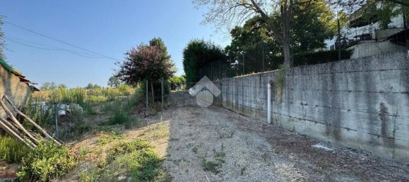 4 Schlafzimmer Haus in Tortona, Italy, Nr. 318779 23