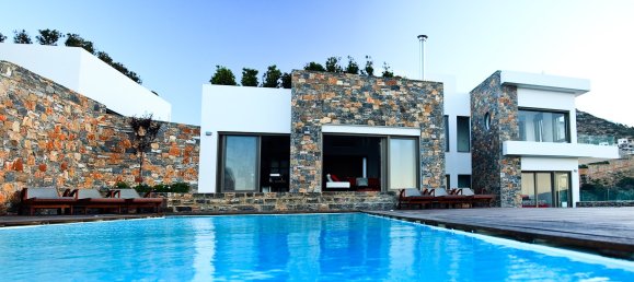 3 bedrooms Villa in Agios Nikolaos, Greece No. 6997 2