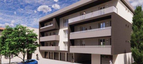 Apartamento de 3 divisões em Campi Bisenzio, Italy N.º 211634 14