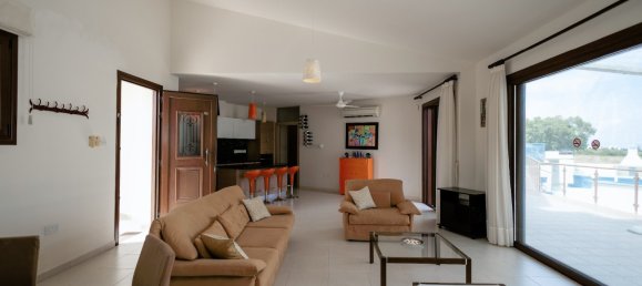 4 Schlafzimmer Villa in Protaras, Cyprus, Nr. 5646 13