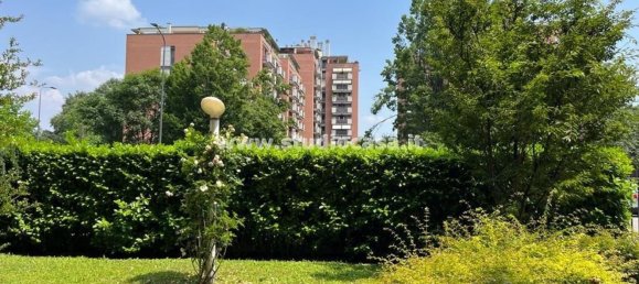 4 bedrooms Apartment in Milan, Italy No. 362661 20