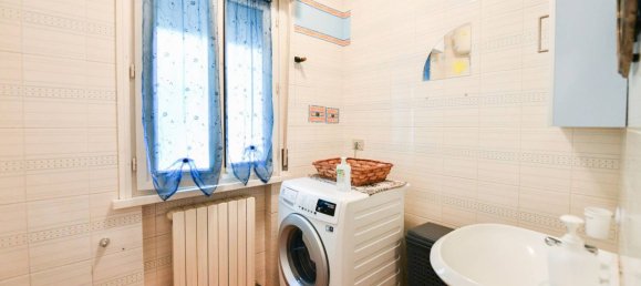 5 bedrooms Villa in Crevalcore, Italy No. 177194 28