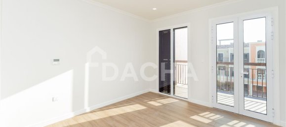 3 bedrooms Townhouse in Jumeirah, UAE No. 27955 13