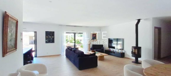 3 bedrooms Villa in Vallauris, France No. 285942 6