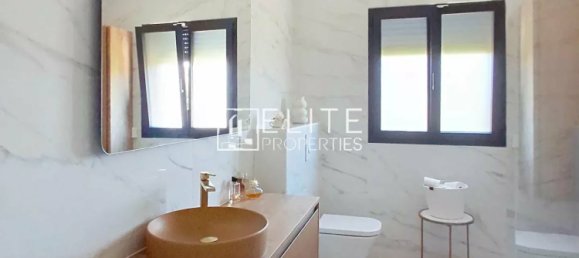 3 bedrooms Villa in Vallauris, France No. 285942 14