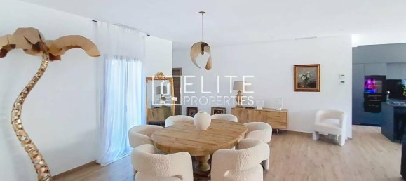 3 bedrooms Villa in Vallauris, France No. 285942 7