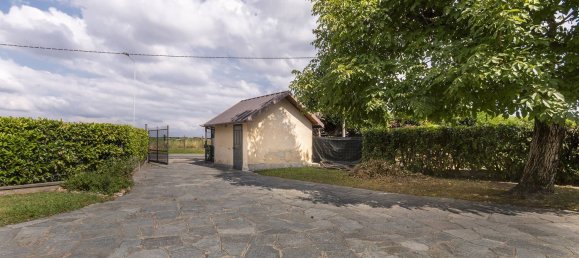 9-Zimmer Villa in Costigliole Saluzzo, Italy, Nr. 300821 11