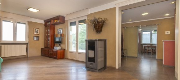 9-Zimmer Villa in Costigliole Saluzzo, Italy, Nr. 300821 29