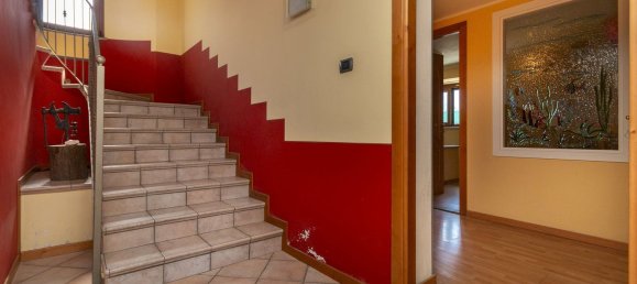 9-Zimmer Villa in Costigliole Saluzzo, Italy, Nr. 300821 16