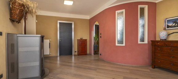 9-Zimmer Villa in Costigliole Saluzzo, Italy, Nr. 300821 34