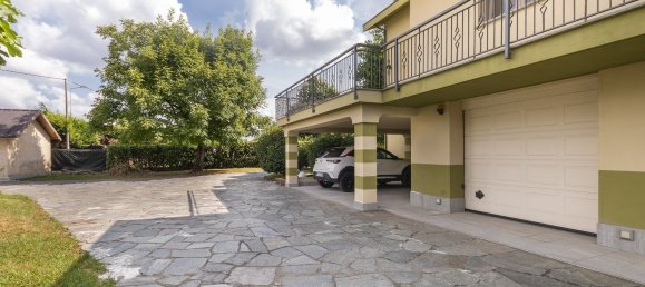 9-Zimmer Villa in Costigliole Saluzzo, Italy, Nr. 300821 2