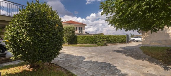 9-Zimmer Villa in Costigliole Saluzzo, Italy, Nr. 300821 12