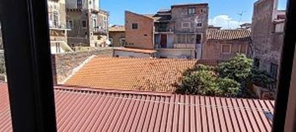 5-salle Appartement à Catania, Italy No. 79426 8