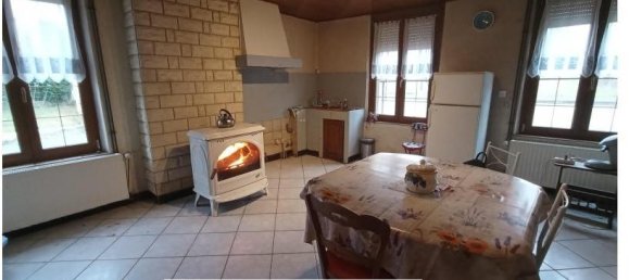 Casa de 2 dormitorios en Hirson, France No. 244928 3