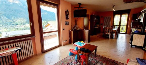 Квартира с 4 комнатами в Ньярдо, Италия № 114123 3