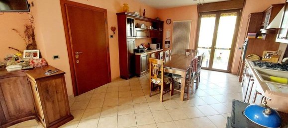 Квартира с 4 комнатами в Ньярдо, Италия № 114123 19