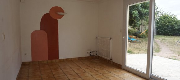 Casa de 3 dormitorios en Saint-Laurent-sur-Sevre, France No. 357803 6