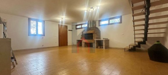 3 Schlafzimmer Haus in Predappio, Italy, Nr. 374238 24