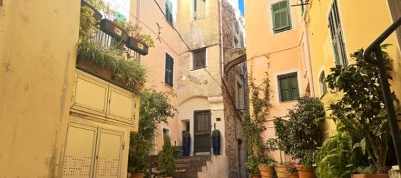 2-salle Propriété commerciale à Sanremo, Italy No. 253877 12