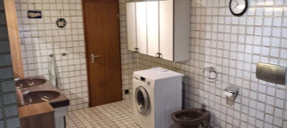 4 غرف نوم بناية في Esslingen, Germany رقم 63114 18