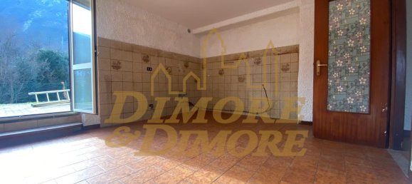 Apartamento de 5 habitaciónes en Baveno, Italy No. 34715 34