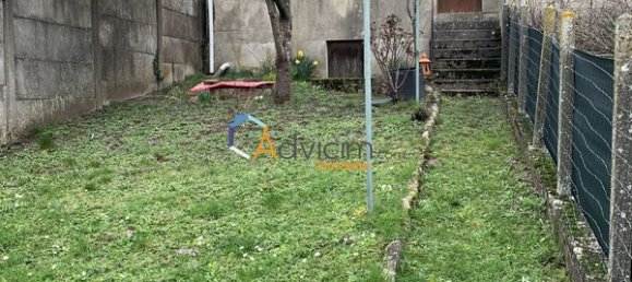 2 bedrooms House in Chateau-Thierry, France No. 161230 3