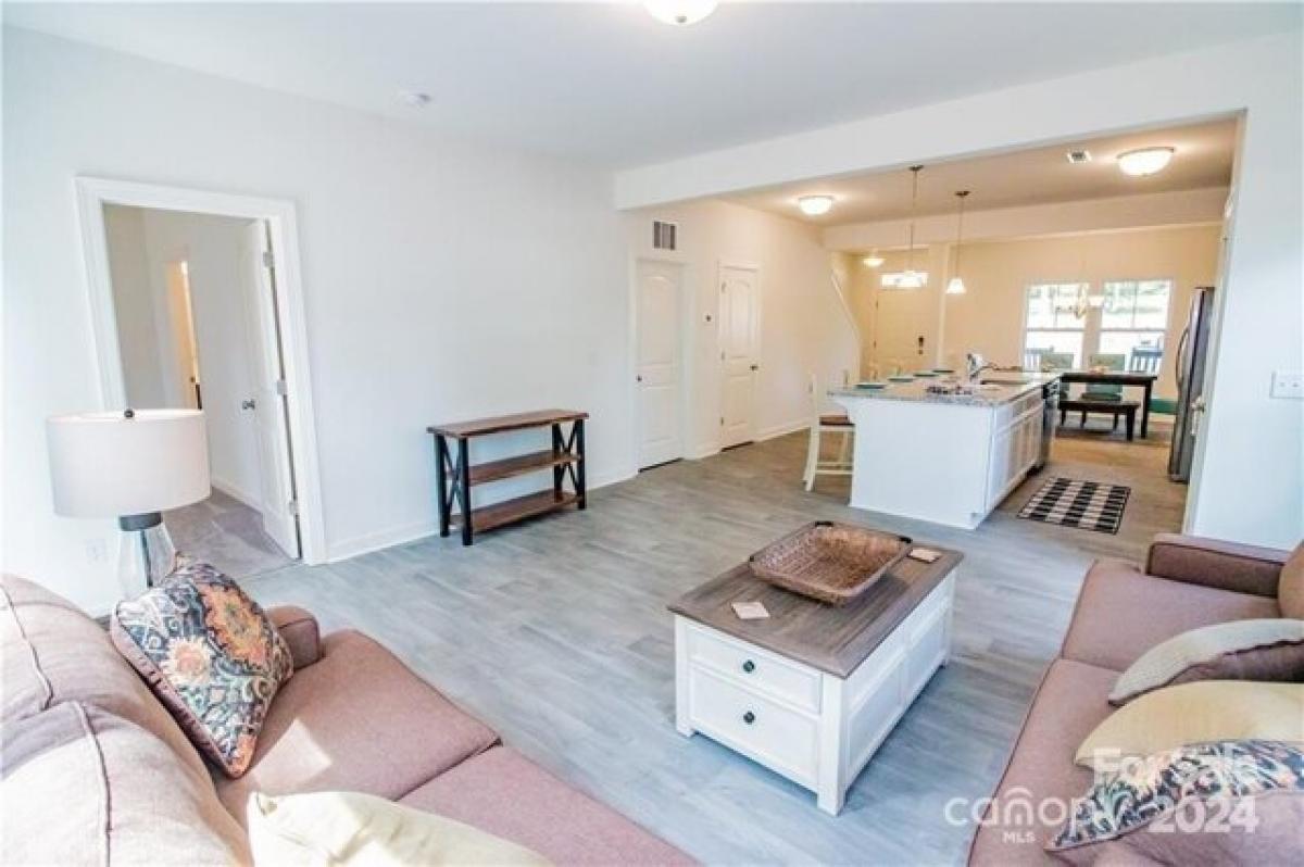 Дом с 3 спальнями в Траутман, США № 402916