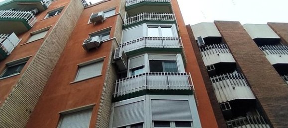 176m² Commercial property in Zaragoza, Spain No. 66771 18
