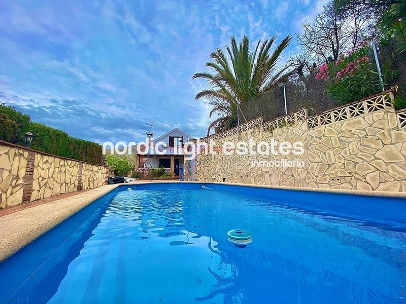 Villa de 3 dormitorios en Málaga, Spain No. 222197