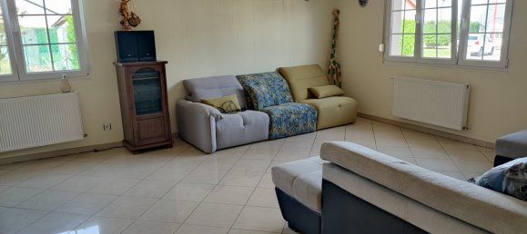 4 Schlafzimmer Haus in Morhange, France, Nr. 93820 4