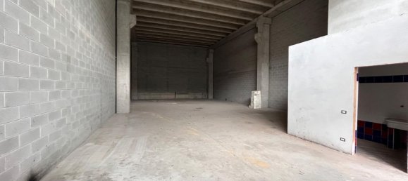 530m² Warehouse in Concesio, Italy No. 277931 9