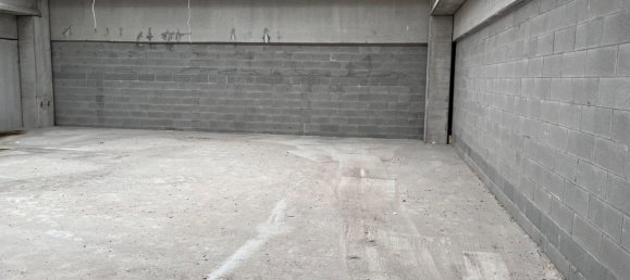 530m² Warehouse in Concesio, Italy No. 277931 13