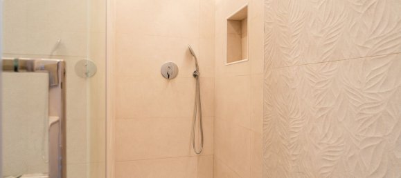 4 bedrooms Apartment in Lisbon, Portugal No. 104971 9